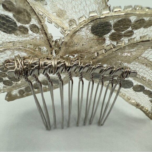 Wedding Floral Hair Comb - Veil Clip - Picture 8 of 16
